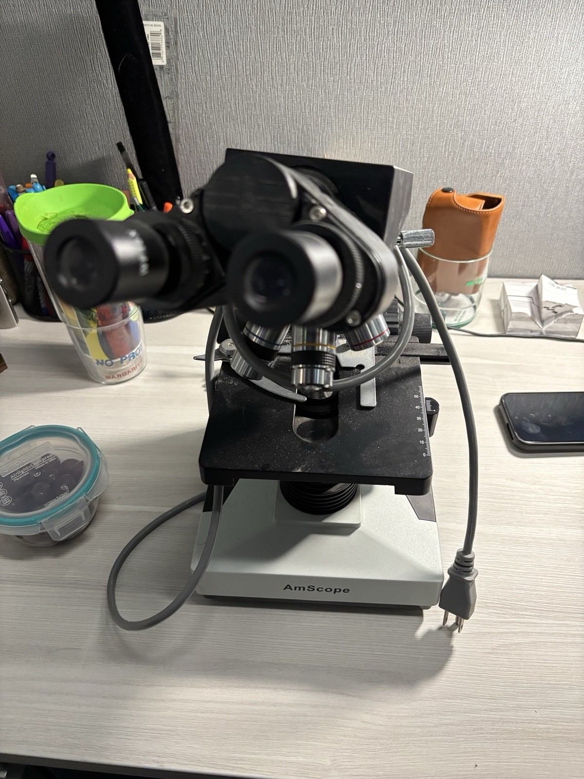 AmScope B490 Binocular Upright Compound Microscope 40X-1000X