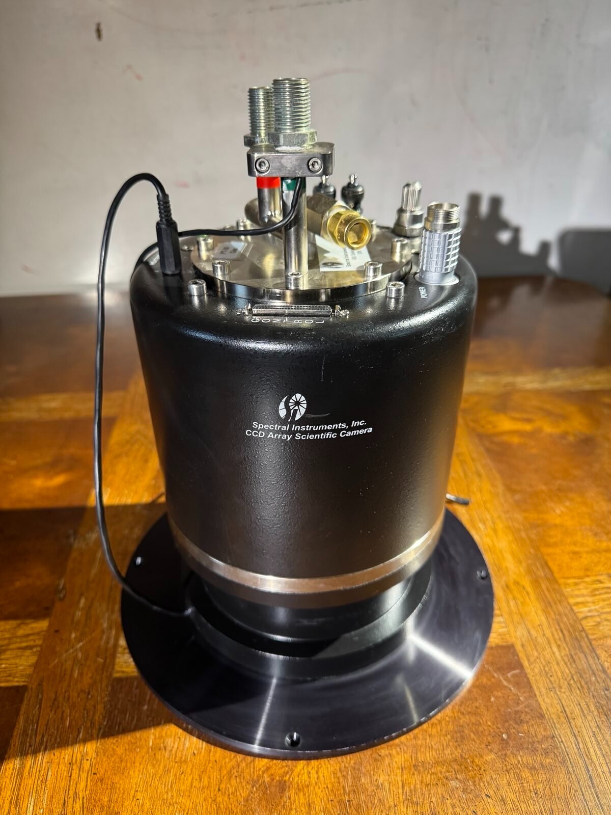 Spectral Instruments 600 Series w/ Cryocooled Back-Illuminated CCD