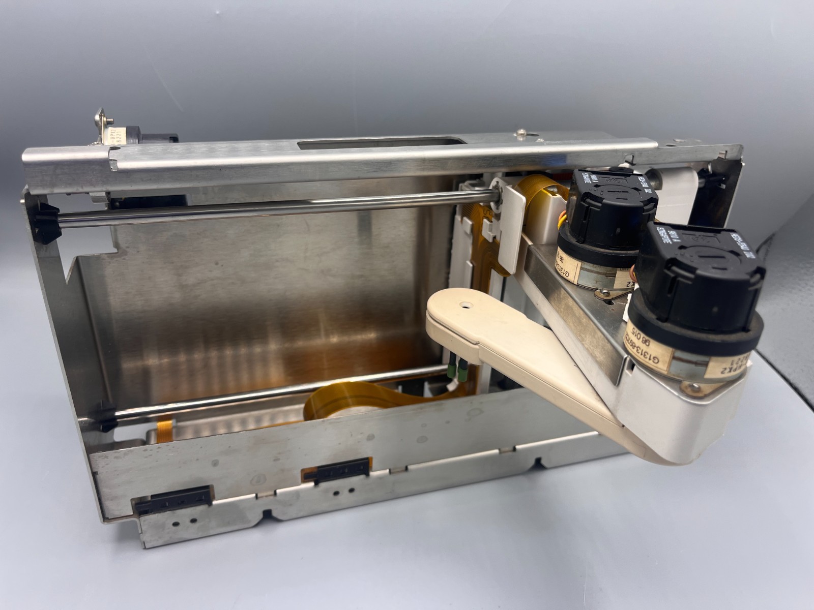 Agilent Sample Transport Assembly (G1329-60009) (Refurbished)