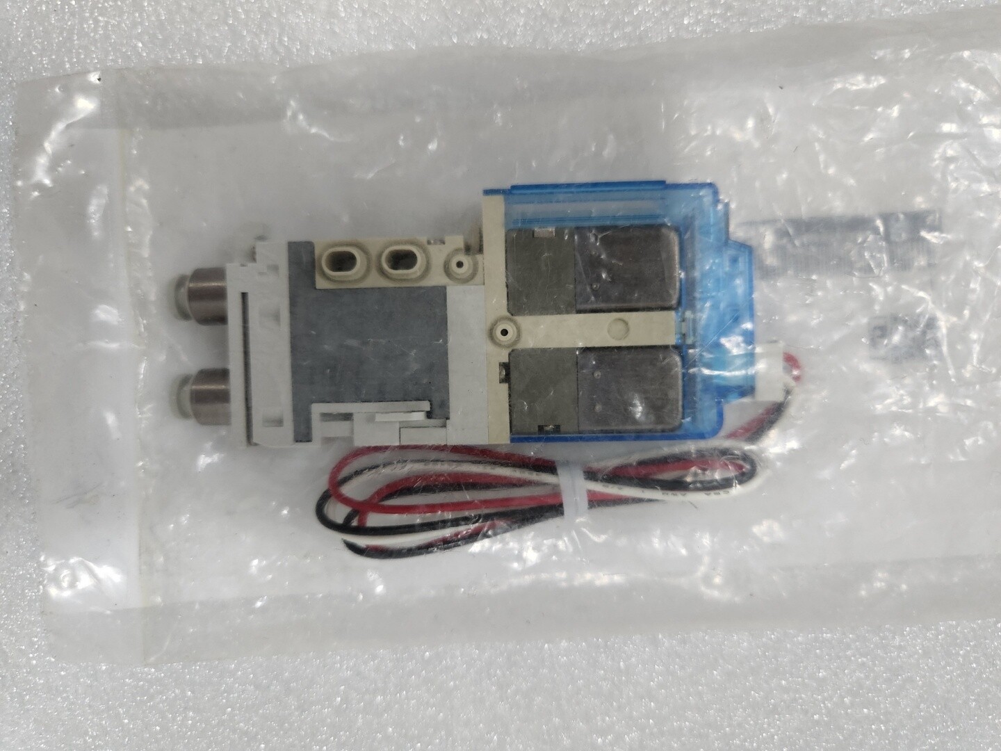 New SMC VALVE ,SOL, PLUG-IN SJ3260N-5MZ-C4