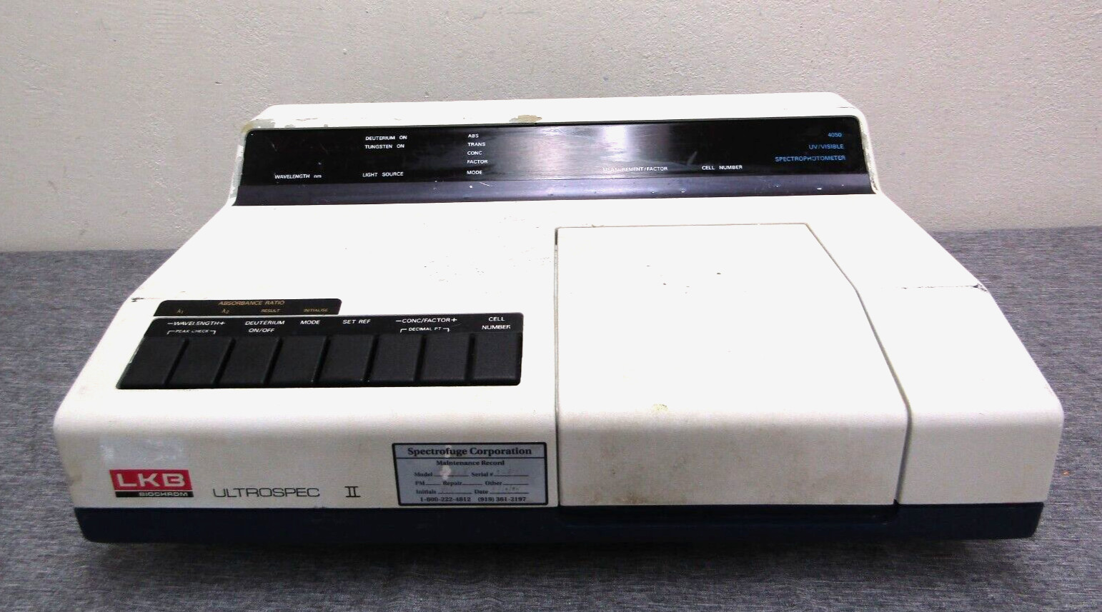 Pharmacia LKB Biochrom Ultrospec II U/V Visible Spectrophotometer 4050