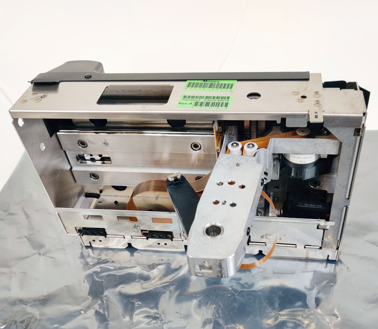 Agilent G4226-60019 HPLC Sample Transport w G1367-89700 Motor G1367E Autosampler