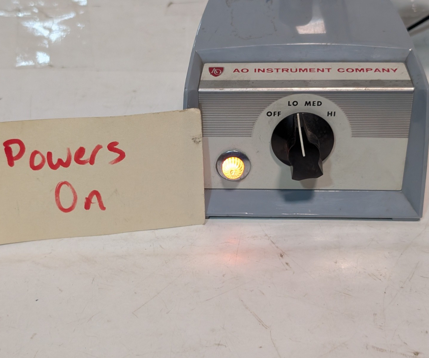 AO Instrument Co. 365 Starlite Microscope Illuminator w/ Variable Transformer