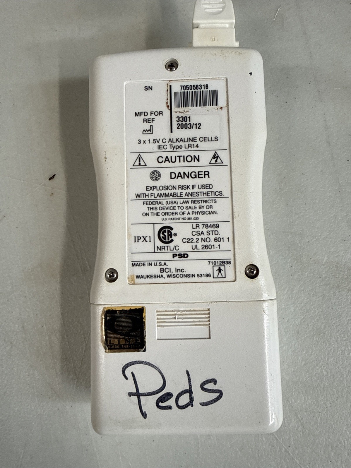 BCI 3301 Handheld Pulse OXIMETER with Reuseable SENSOR Tested and Working