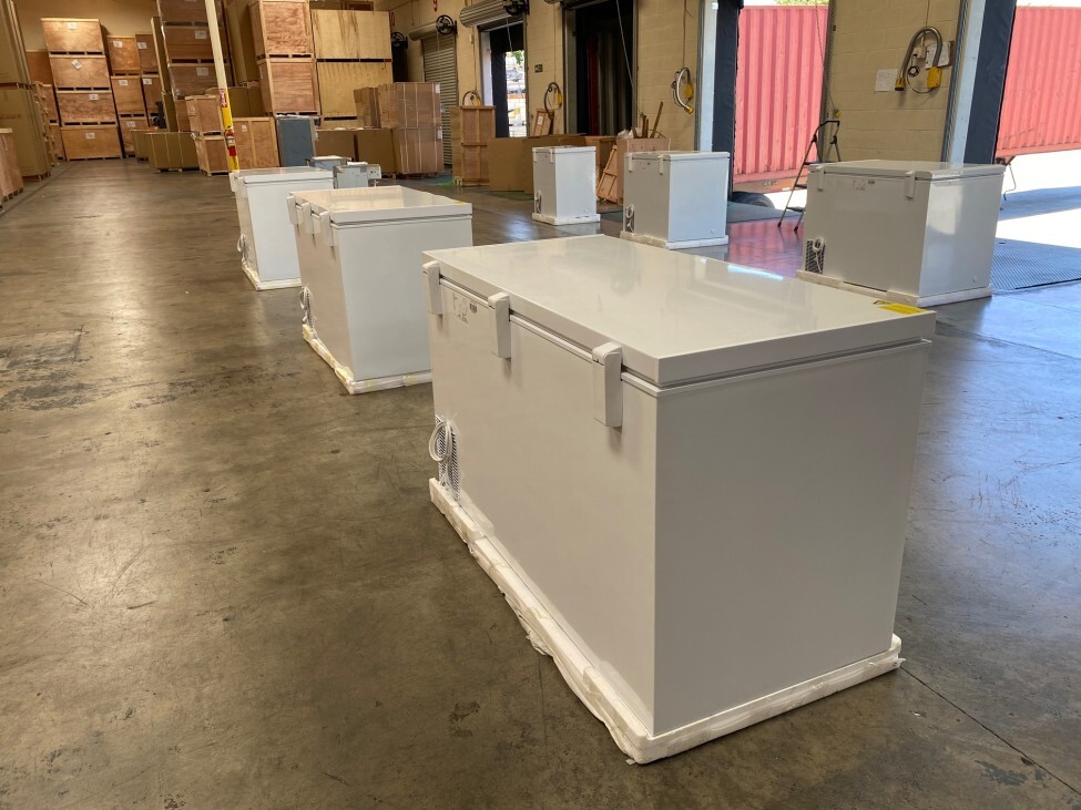NEW -86°C Ultra Low Temperature Deep Chest Freezer 9.5 Cu Ft Commercial NSF
