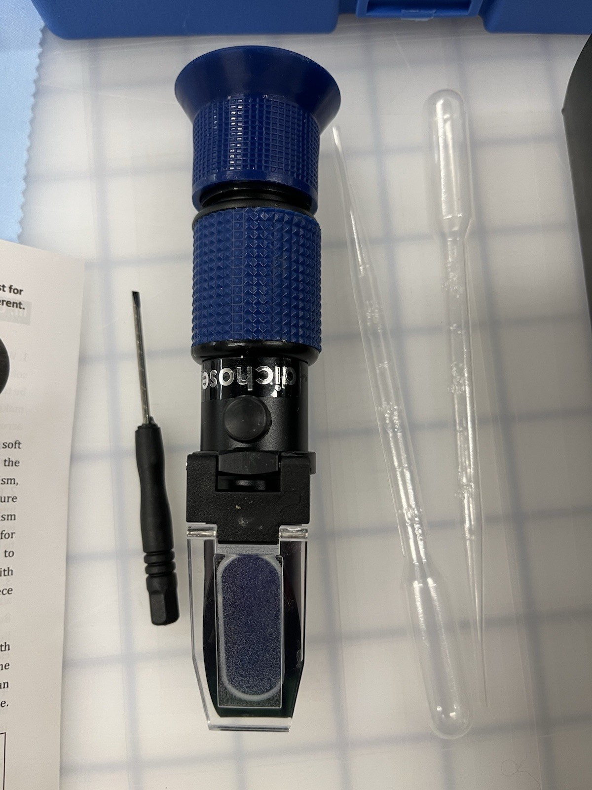 Aichose 0-80% Brix Refractometer With Case And Accessories