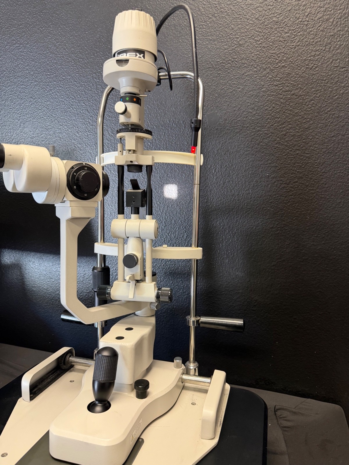 Ibex 5 Step LED Slit Lamp-Good Condition!