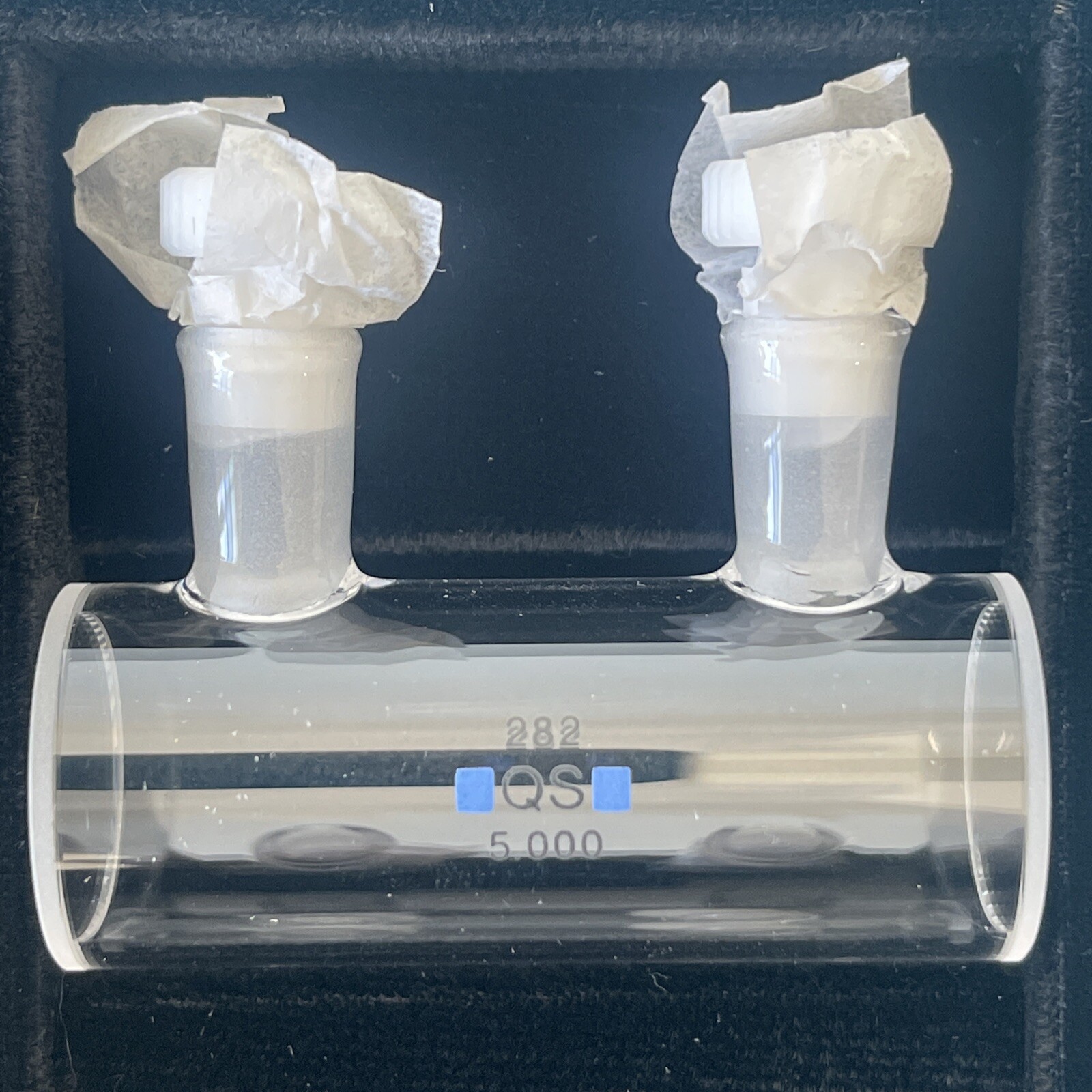 BRAND NEW W/BOX- Fisherbrand Hellma 282 QS 5.000 Cylindrical Cells Quartz Glass