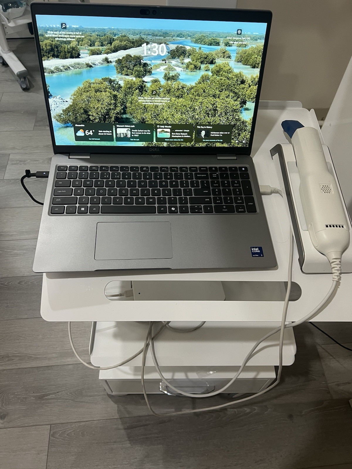 iTero Element 5D scanner pre-owned with New laptop.