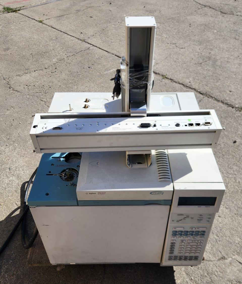 Agilent 6890 Plus Gas Chromatograph GC System W/ CTC MXY-03-01A
