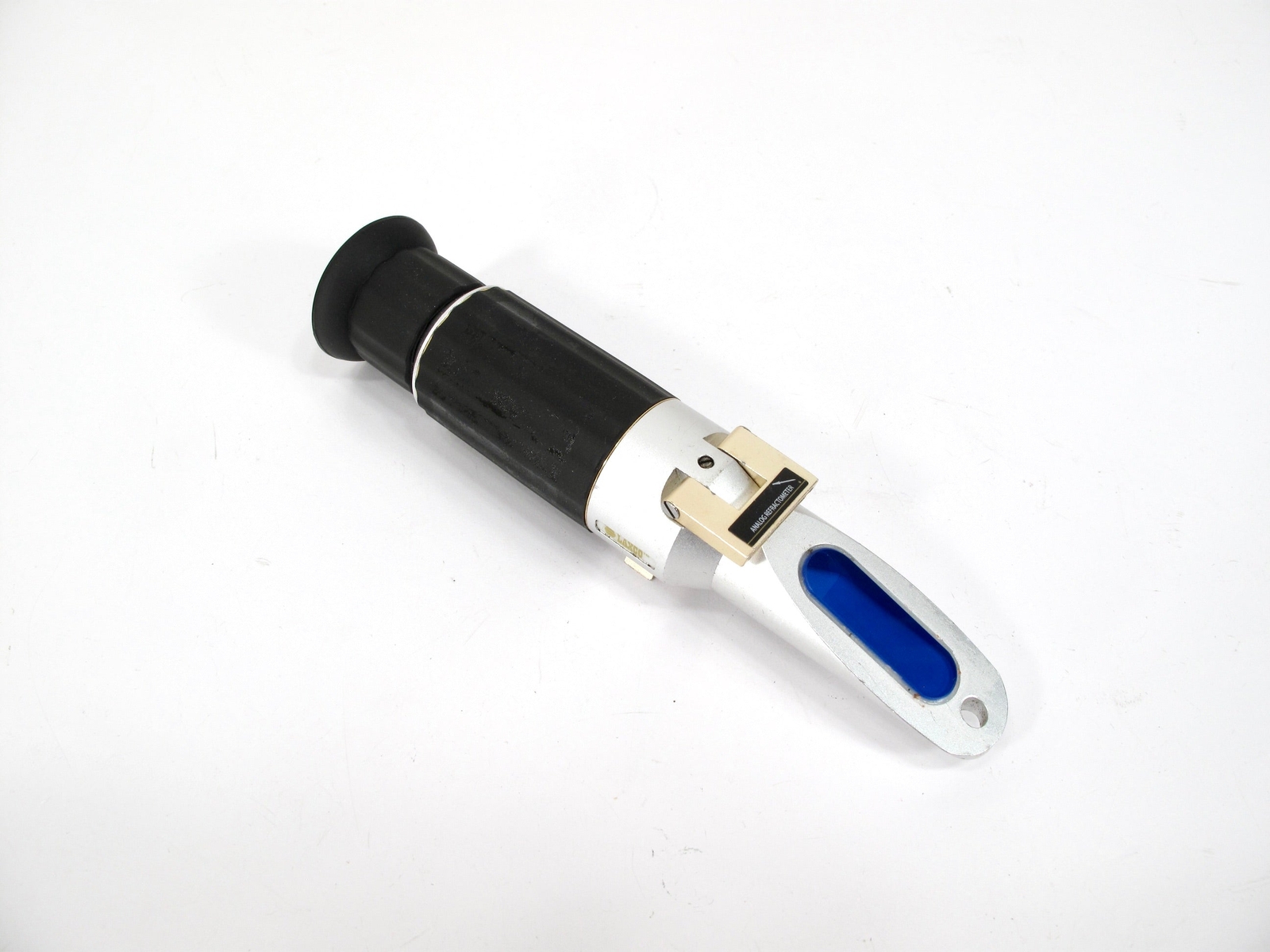 Laxco™ IRC-200 Handheld Analog Clinical Refractometer