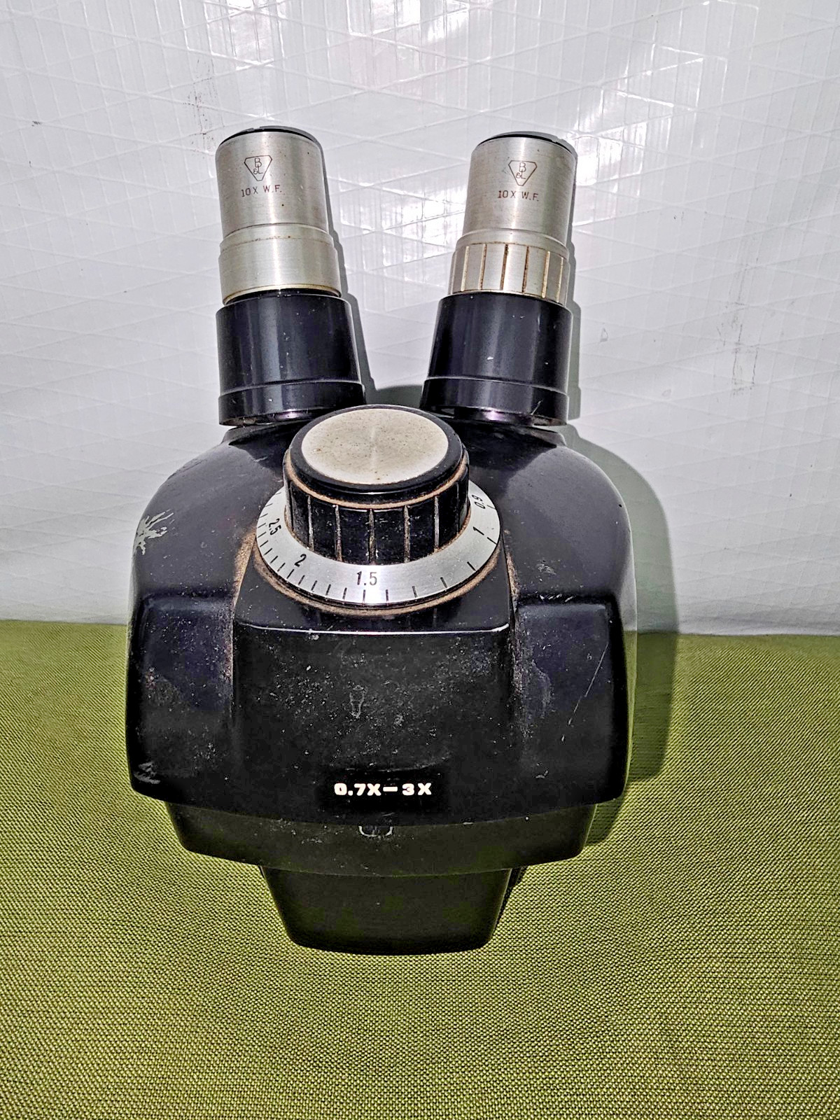 Bausch & Lomb Stereozoom 0.7x-3x Binocular Stereo Microscope Upright Lab