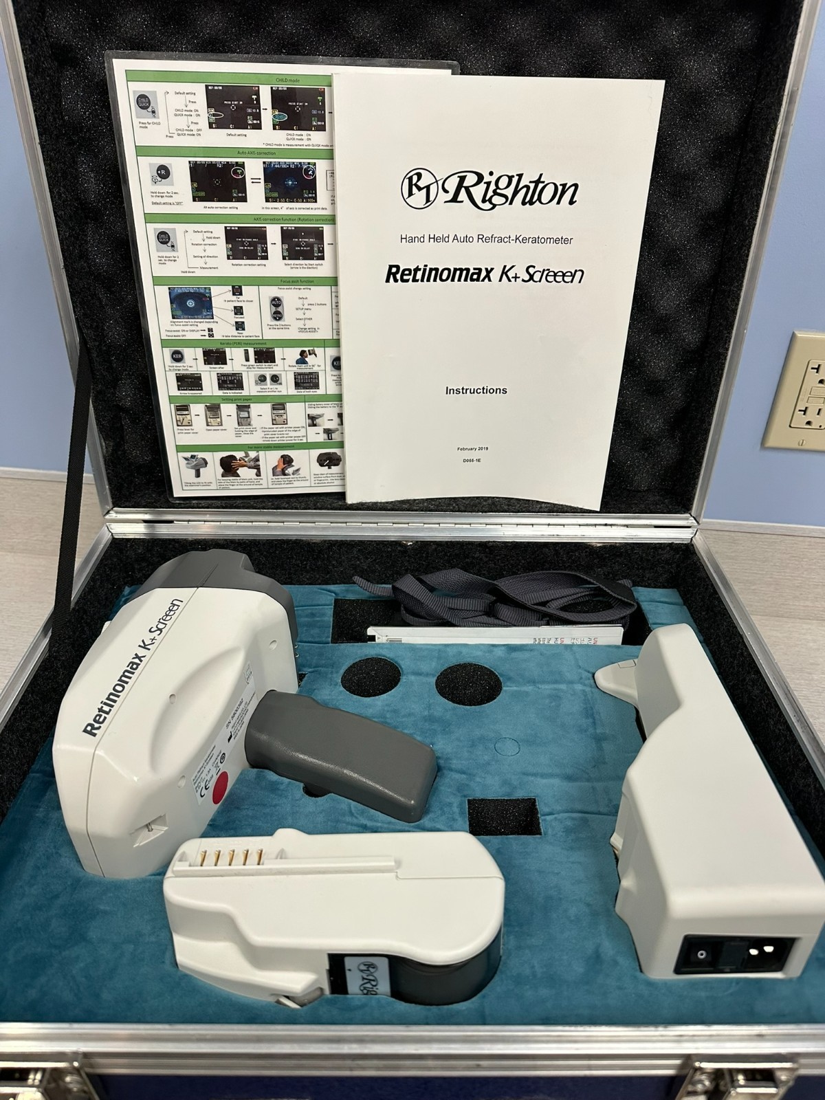 Retinomax K+ Screen Autorefractor Gently Used Excellent Condition