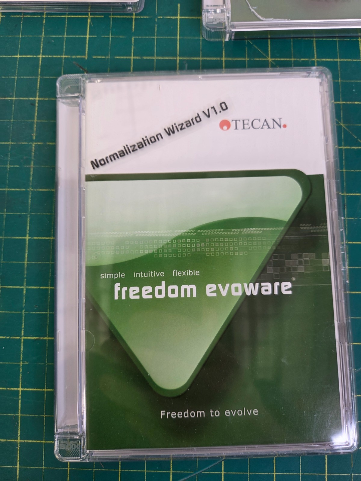 Tecan Freedom Evoware Software & Manual CD Books